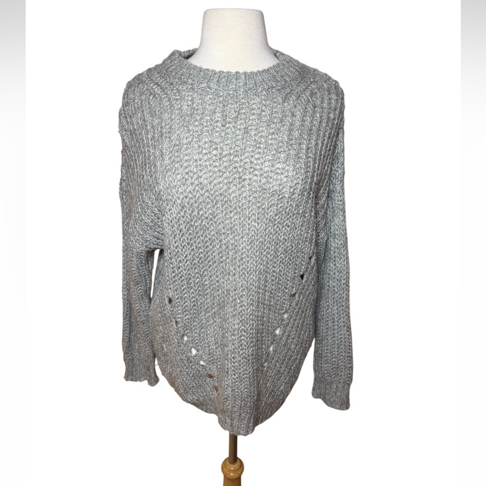 American Eagle Outfitters Light Gray Oversized Sweater-Size Small